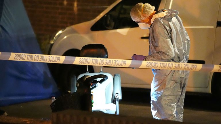 A forensic officer on Overbury Street near the scene in Rushmore Road, Clapton, east London, after a man in his 30s was stabbed to death. Two men have been arrested. Picture date: Wednesday August 28, 2024. PA Photo. See PA story POLICE Clapton. Photo credit should read: Aaron Chown/PA Wire 