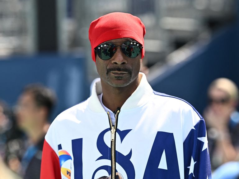 skynews-snoop-dogg-olympics_6648928 سنوب دوج في أولمبياد باريس: أفضل ملابس مغني الراب واللحظات التي انتشرت بسرعة |  أخبار الفنون والفنون