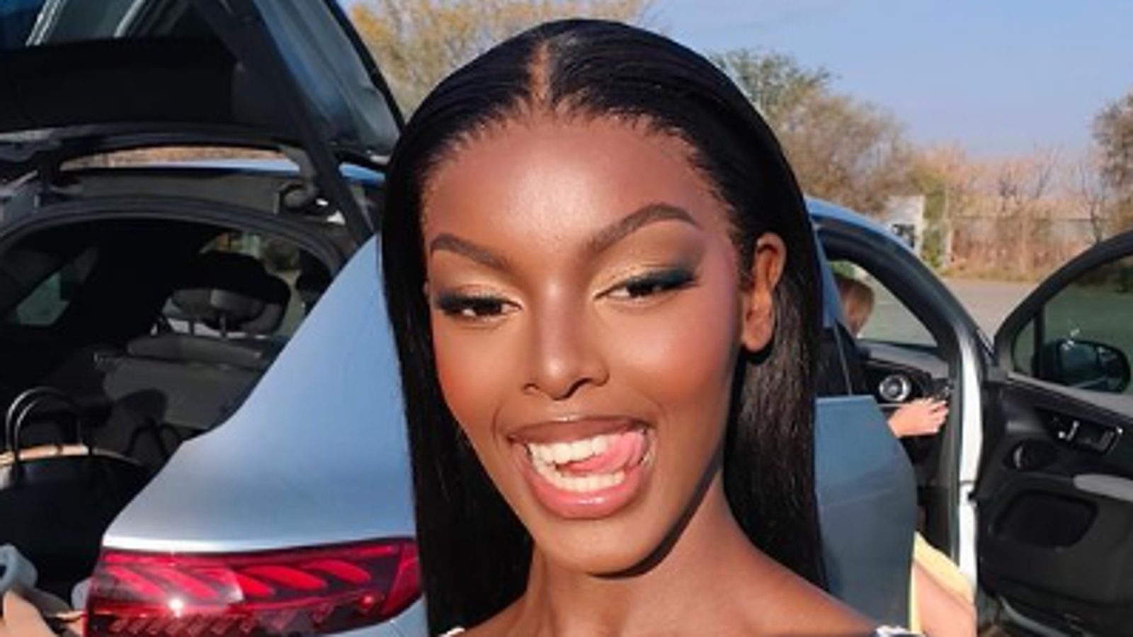 Chidimma Adetshina: Miss South Africa finalist wins Miss Nigeria after citizenship row