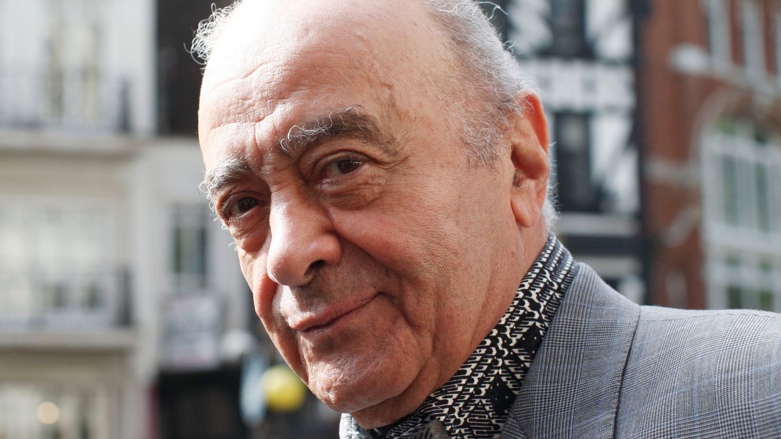 Harrods boss apologises and says Mohamed al Fayed 'presided over toxic culture of secrecy' and 'sexual misconduct'