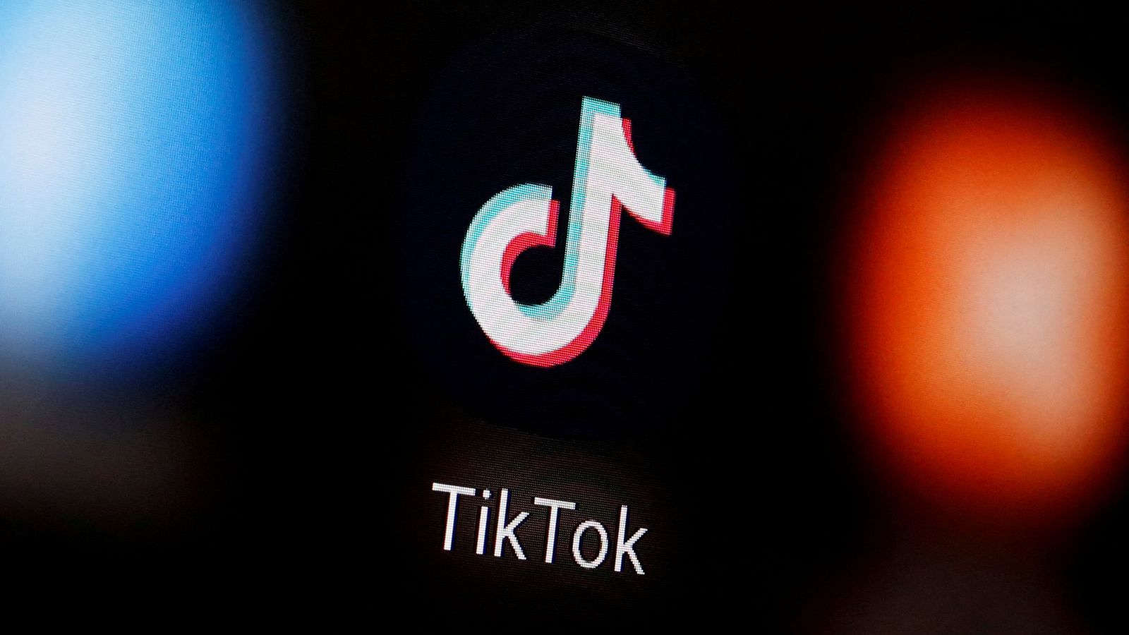 TikTok starts restoring service after Donald Trump confirms he will sign order pausing US ban