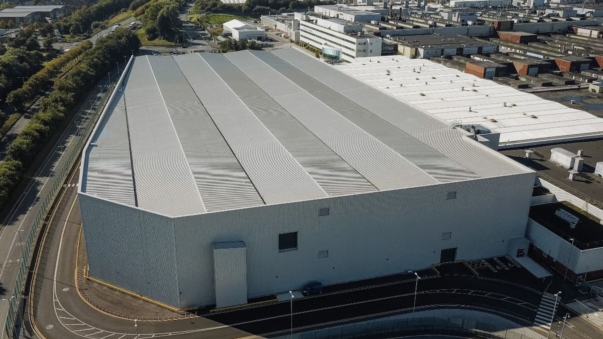 Jaguar Land Rover drives Halewood EV future with &#163;500m investment