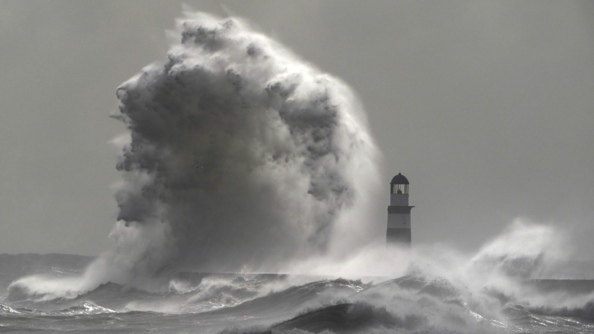 Two hurricanes expected to bring heavy rain and strong winds to UK