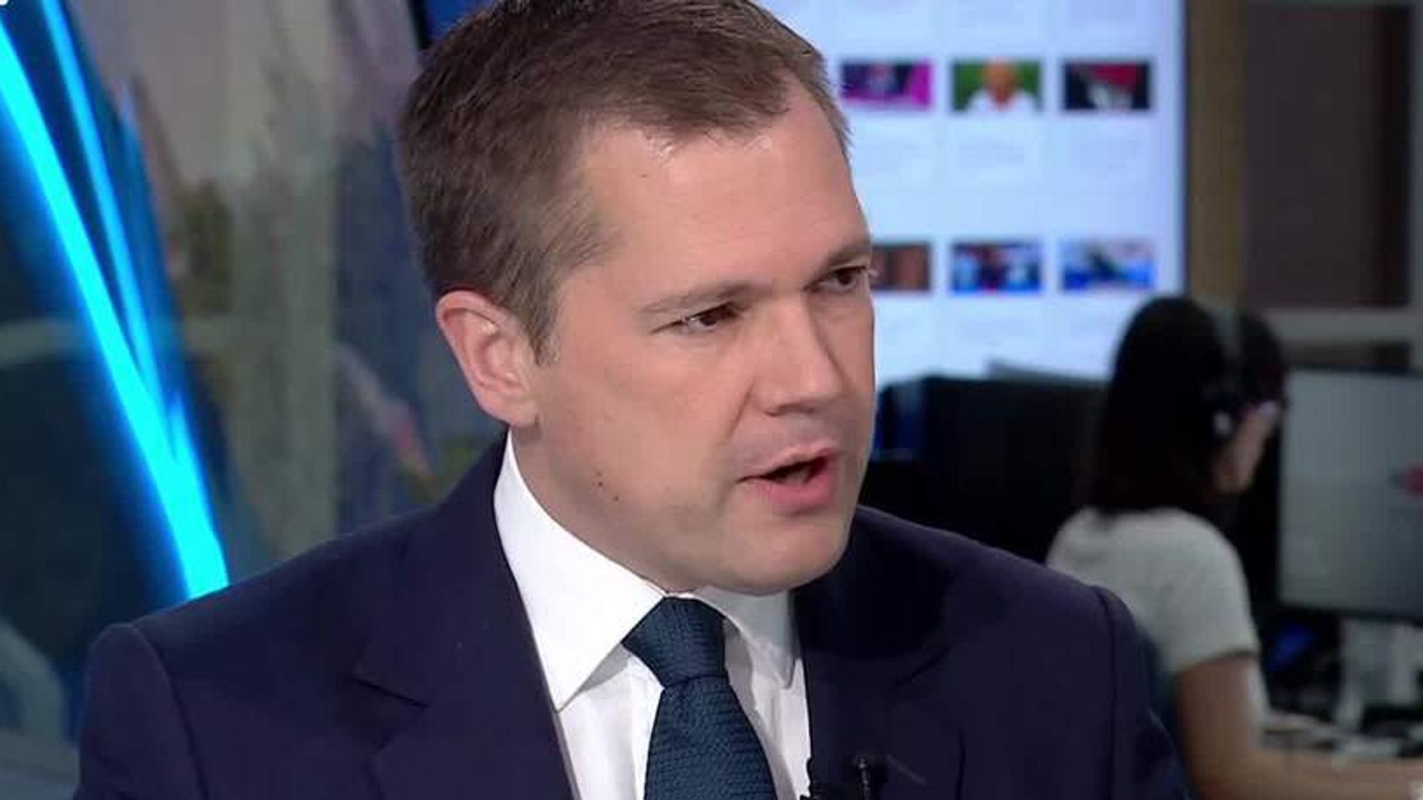 Robert Jenrick defends £75,000 donation after criticising Labour in