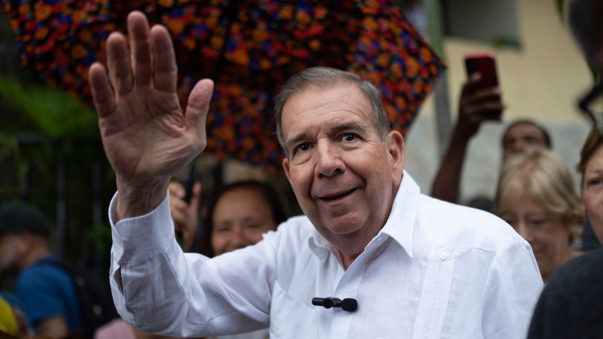 Venezuela opposition leader Edmundo Gonzalez leaves for Spain following