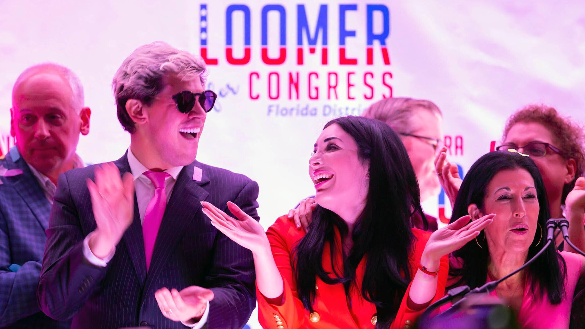 Laura Loomer: The far-right conspiracy theorist getting close to Donald ...