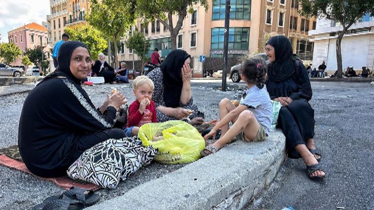 Displaced people flock to the mosque in Beirut