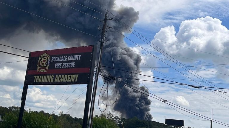 The plume filled the sky. Pic: Rockdale County Government
