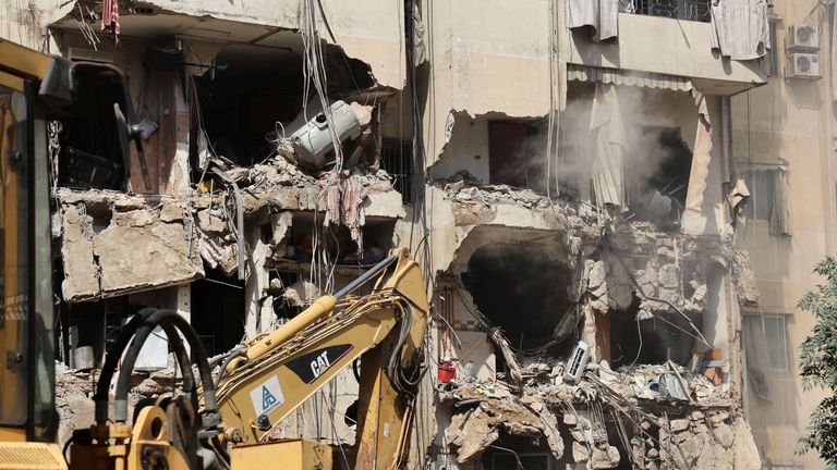 A view of a damaged building at the site of Friday's Israeli strike, as search and rescue operations continue, in Beirut's southern suburbs, Lebanon September 21, 2024. REUTERS/Amr Abdallah Dalsh