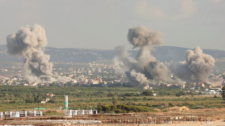 Smokes rise, amid ongoing cross-border hostilities between Hezbollah and Israeli forces, in Tyre, southern Lebanon September 23, 2024. REUTERS/Aziz Taher
