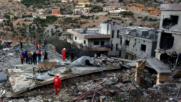 Pic: Stringer/picture-alliance/dpa/AP
27 September 2024, Lebanon, Shebaa: Lebanese Red cross workers inspect a destroyed three storey building, after it collapsed following an Israeli air raid in the southern Lebanese border village of Shebaa. Photo by: Stringer/picture-alliance/dpa/AP Images