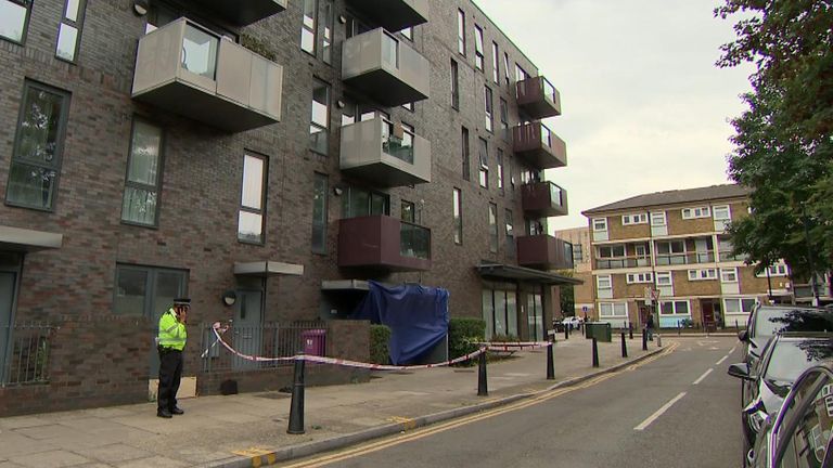 Deadly police in Tower Hamlets, London