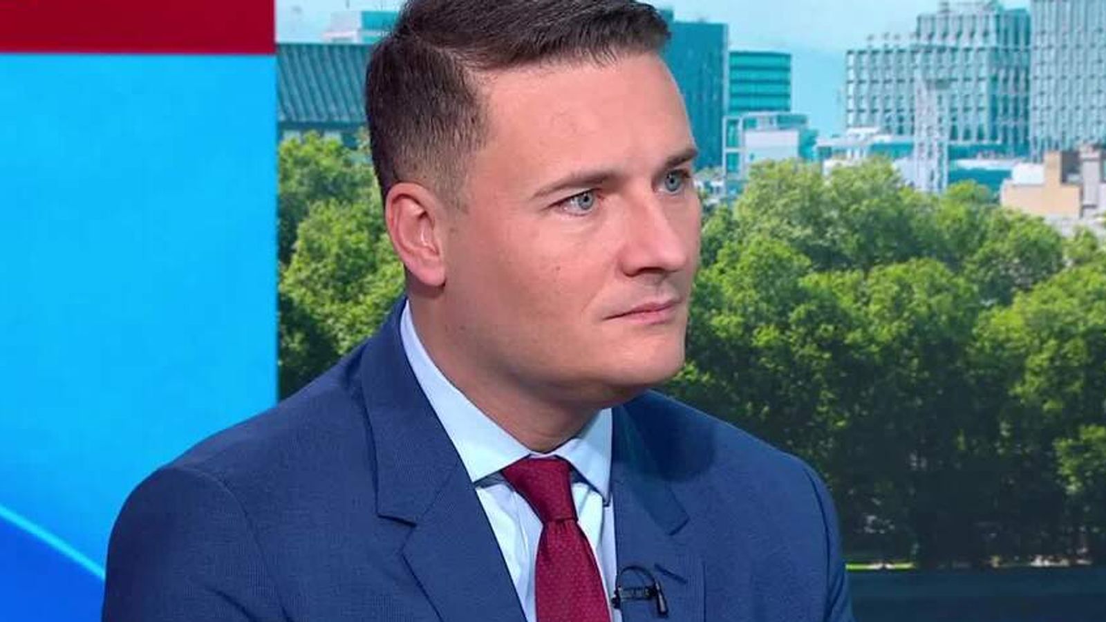 Wes Streeting to vote against assisted dying over end of life care concerns