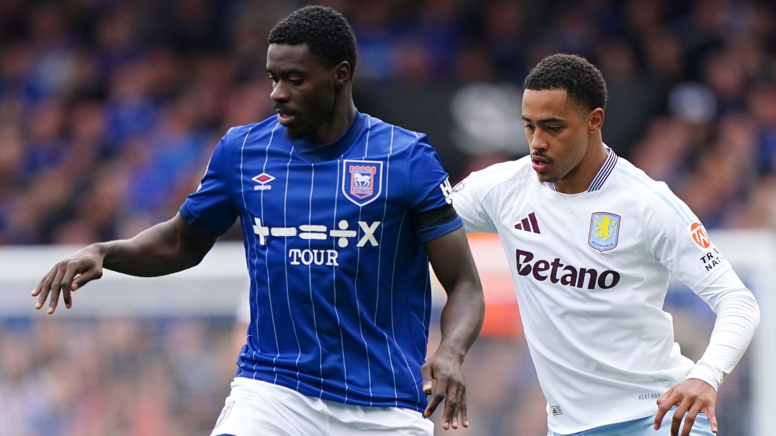 skynews-axel-tuanzebe-ipswich-town_67111
