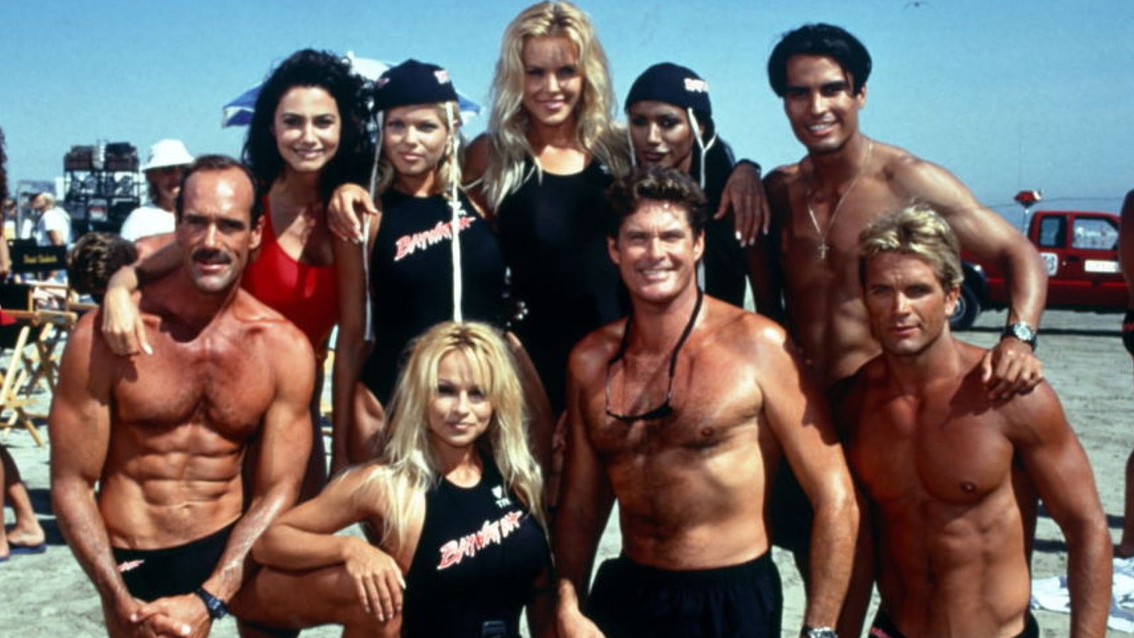 Michael Newman: David Hasselhoff pays tribute to Baywatch co-star who ‘saved my life at least four times’