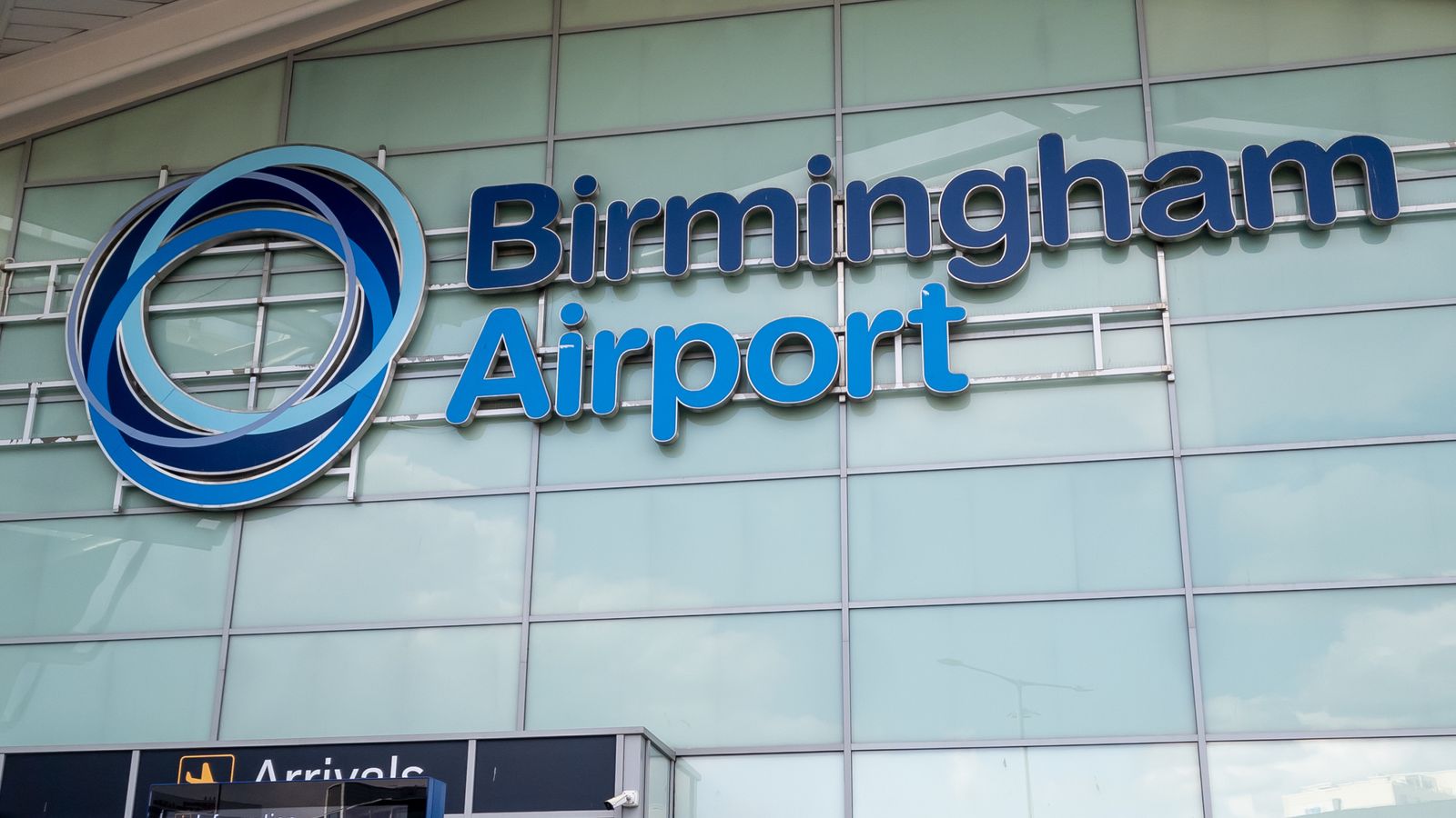 Birmingham Airport runway shut after 'aircraft incident'