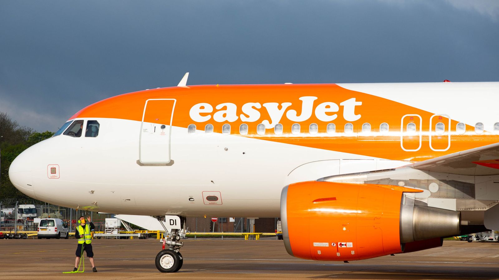 Man who ‘incorrectly’ boarded easyJet flight without right documents arrested