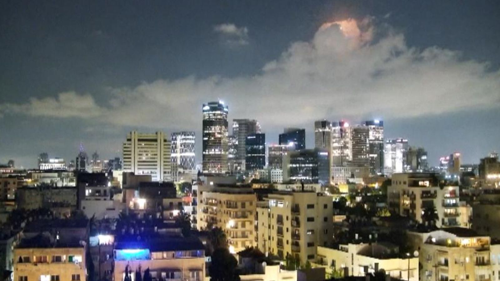 Sirens and rockets over Tel Aviv on evening of 7 October attack ...