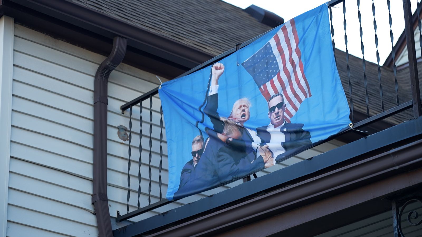 US election: The Arab-Americans turning to ‘wild card’ Trump in Michigan | US News