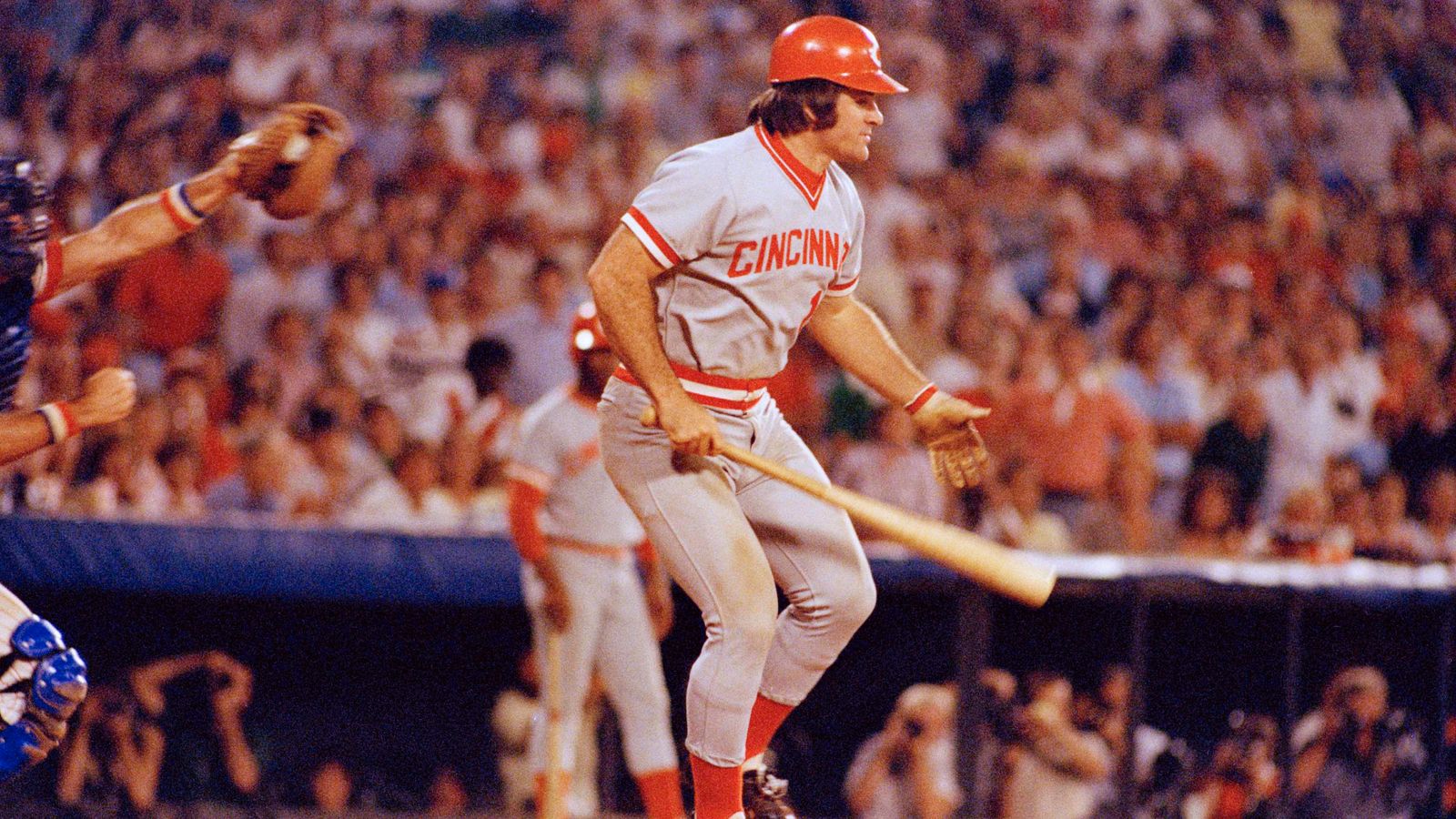 Pete Rose: Baseball legend who was banned for life for gambling on ...