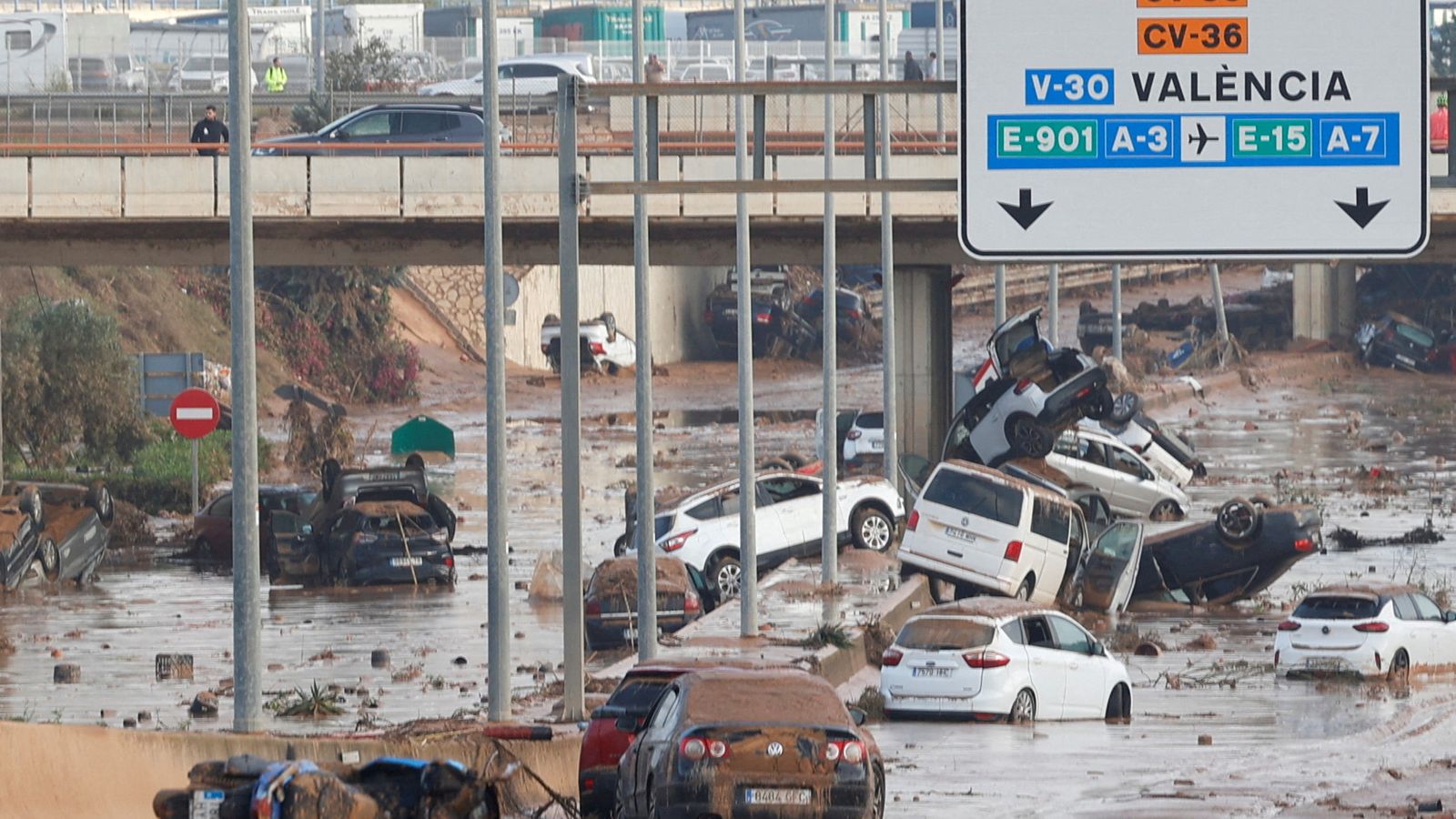 'Living with corpses at home': Spain reels from deadly flash floods ...