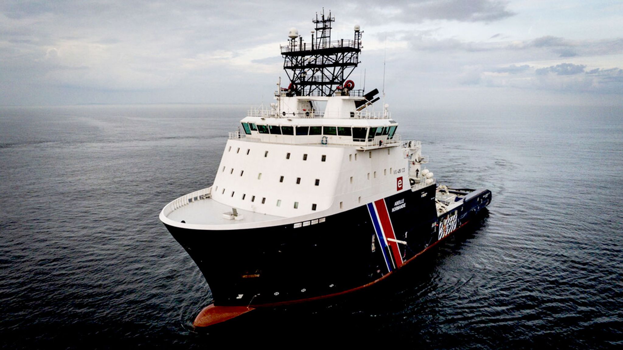 Baby dies after migrant boat gets into difficulties in the Channel, say