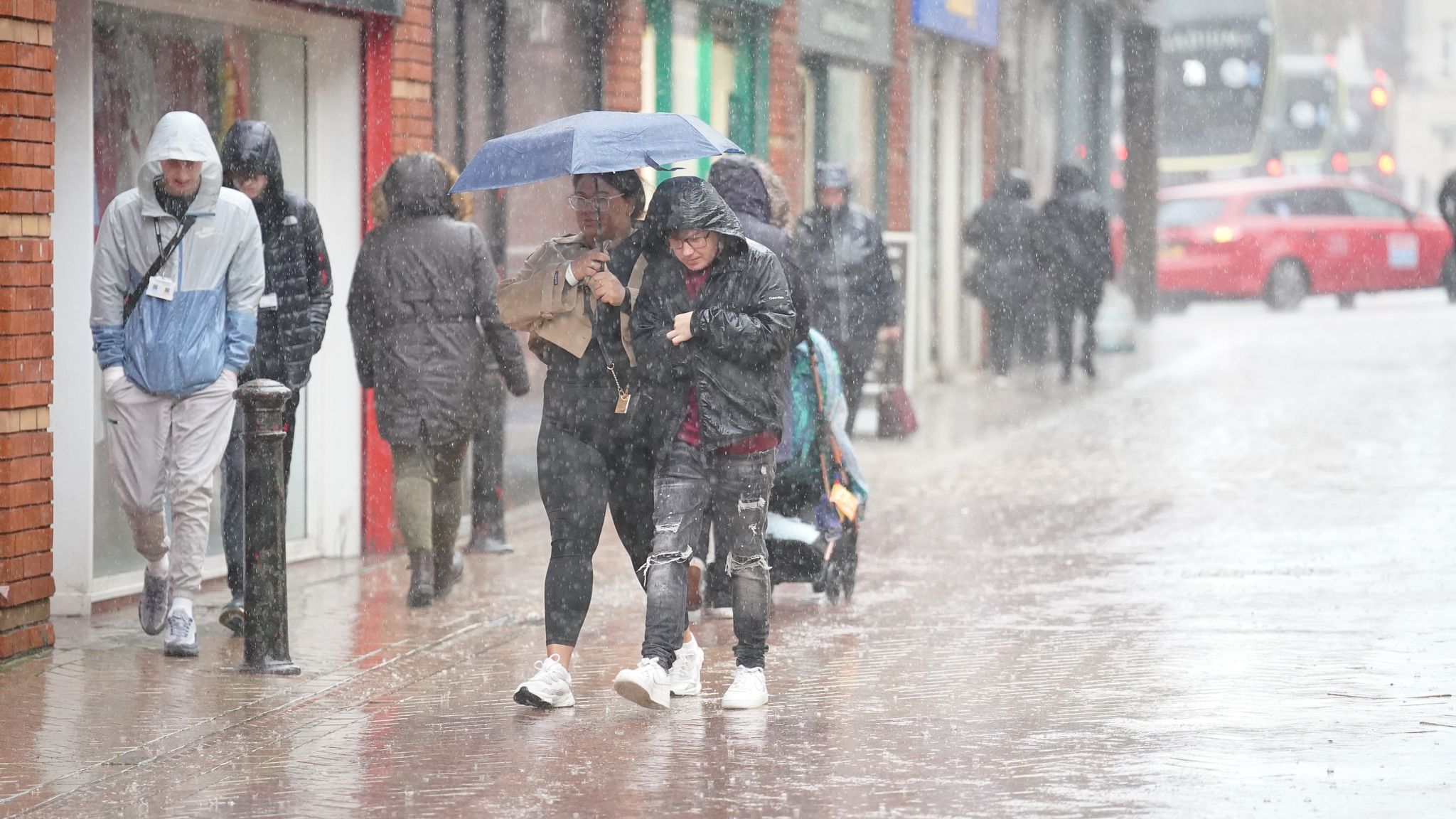 Met Office issues wind warning for Sunday as heavy rain hits parts of