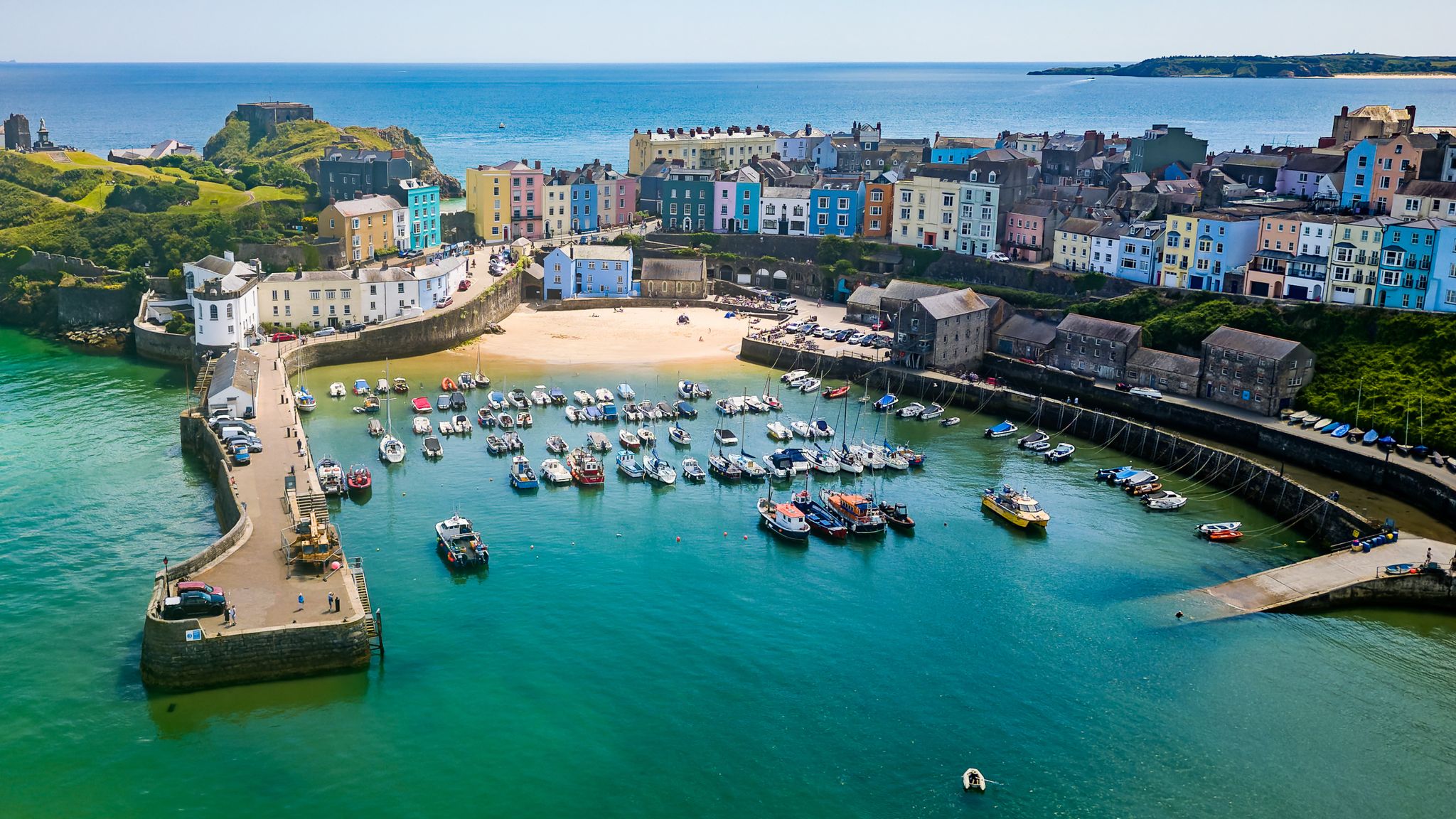 Pembrokeshire County Council votes to cut tax premium for second homes