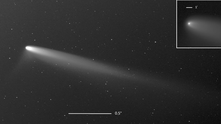 This image provided by Patrick Ditz shows two views of comet C/2023 A3 with added bars indicating its angular size, as seen from San Pedro de Atacama, Chile, on September 24, 2024. (Patrick Ditz via AP)