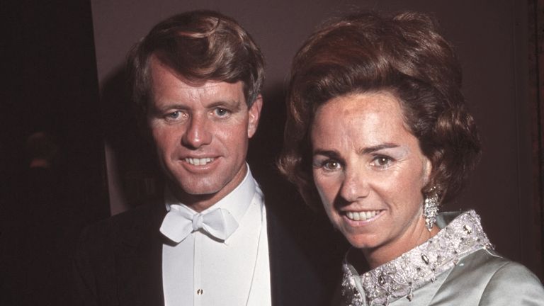 Robert F. Kennedy and Ethel Kennedy attend the opening of the Metropolitan Opera House in 1966.
Pic: Glasshouse Images/Shutterstock