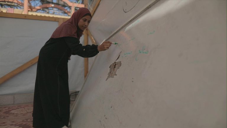 Roula continues to teach in Gaza, despite losing her home in a bombing