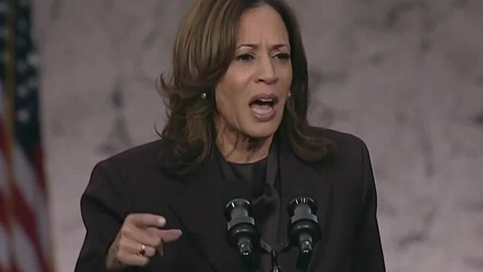 Kamala Harris gives speech after Donald Trump's monumental political ...