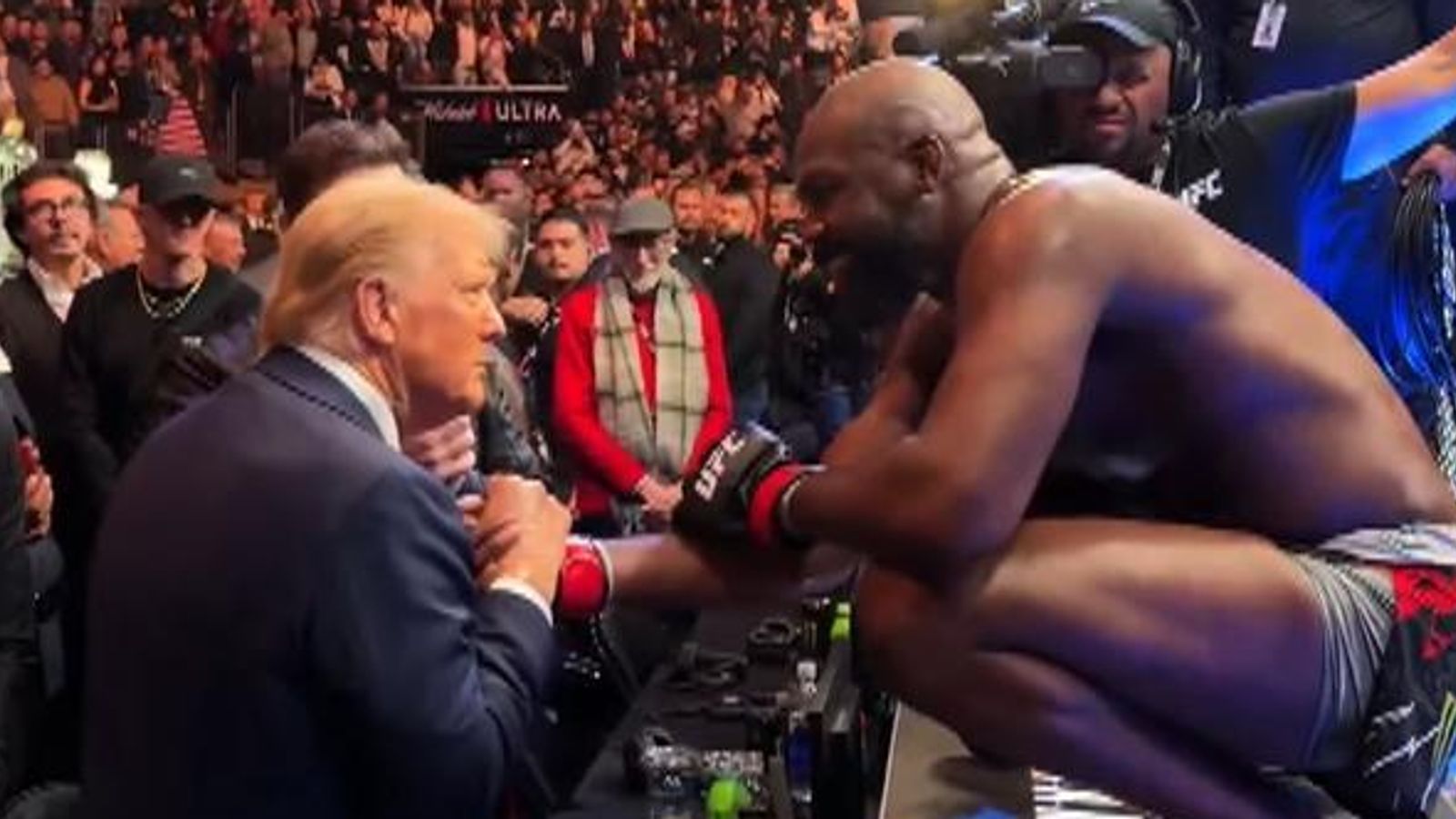 sky-news-trump-ufc_6751065.jpg