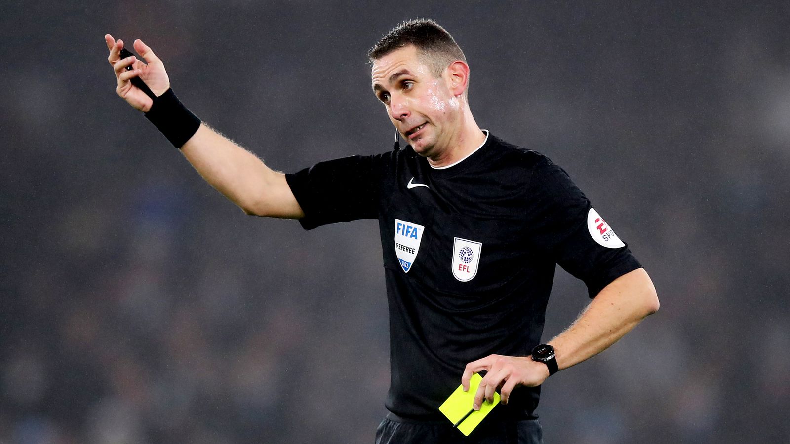 Premier League referee David Coote suspended after video appears to show him insulting Liverpool FC and Klopp