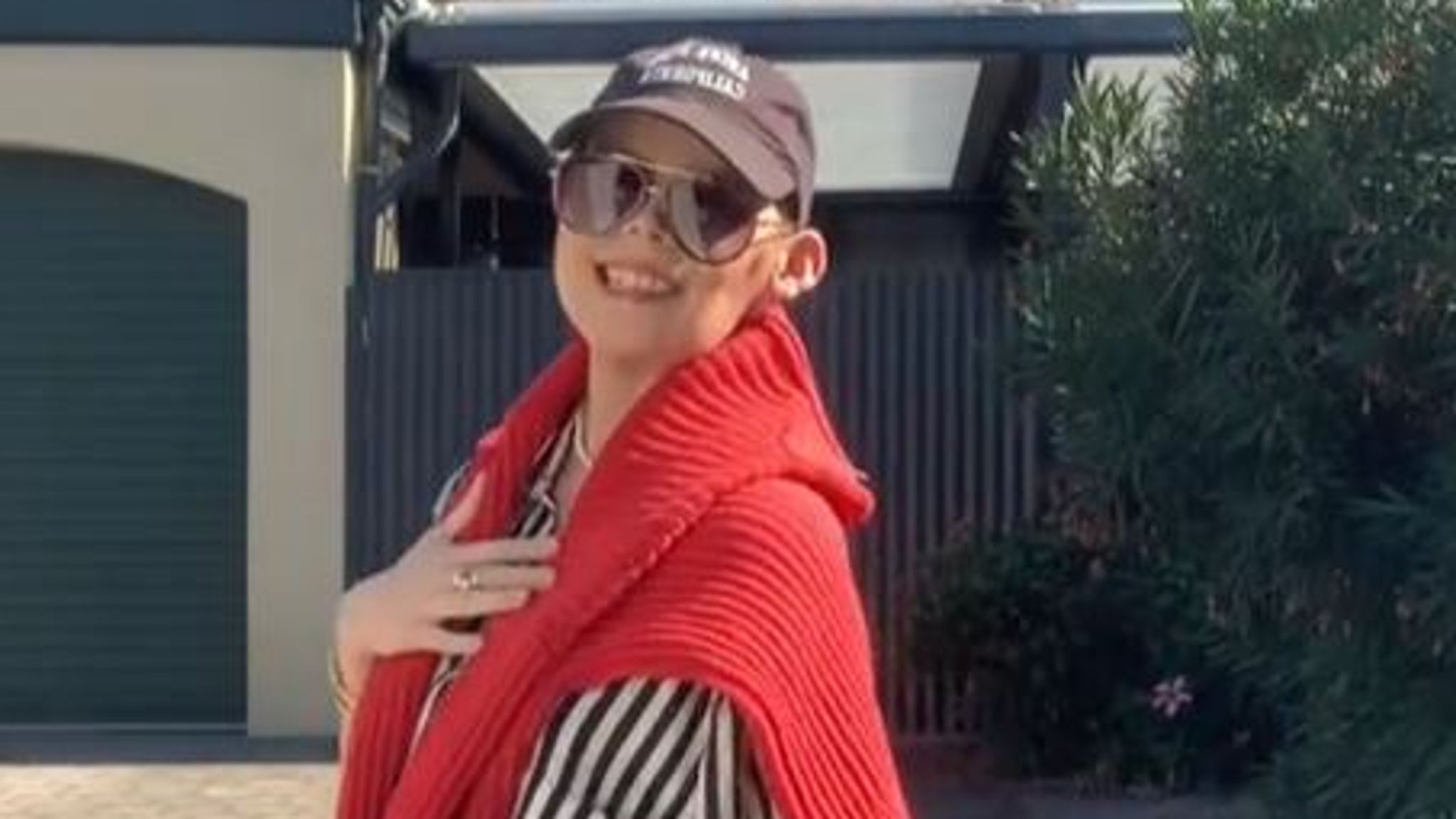 TikTok star Bella Bradford, 24, announces death from cancer in final