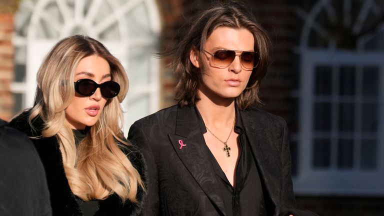 Damian Hurley (right) and Kate Cassidy (centre) arrive for the funeral service of One Direction singer Liam Payne at St Mary's Church in Amersham, Buckinghamshire. Picture date: Wednesday November 20, 2024. PA Photo. The singer died after falling from a third-floor balcony of the Casa Sur Hotel in Buenos Aires last month, at the age of 31. See PA story FUNERAL Payne. Photo credit should read: Andrew Matthews/PA Wire      