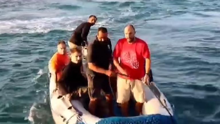 Passengers rescued from sunken tourist boat off the Egyptian coast