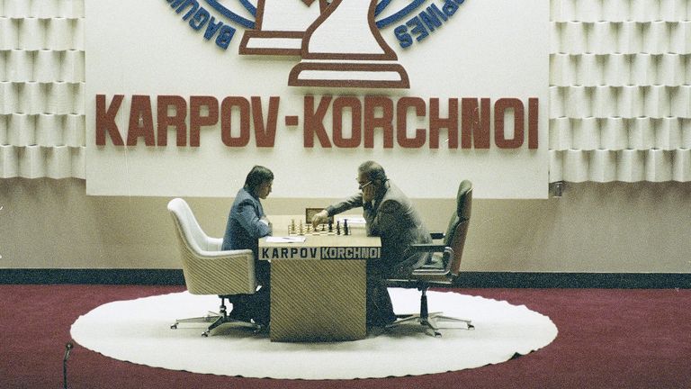 FILE - In this July 20, 1978 file photo, chess players Anatoly Karpov and Victor Korchnoi are seen during their second game in the Philippines. Chess grandmaster Victor Korchnoi, a prominent Soviet defector who saw his citizenship restored by Mikhail Gorbachev in the waning days of the USSR, has died on Monday, June 6, 2016. He was 85. The Russian chess federation says Korchnoi died in Switzerland, where he had lived for decades. (AP Photo/Neal Ulevich, file)


