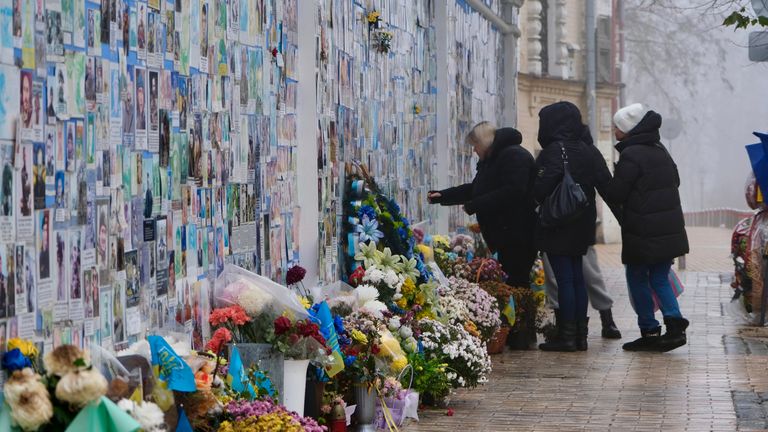 The Kyiv memorial wall