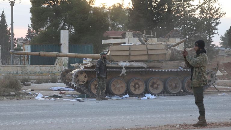 Opposition forces take control of areas outside Aleppo, Syria, Friday, Nov. 29, 2024. (AP Photo/Ghaith Alsayed) 