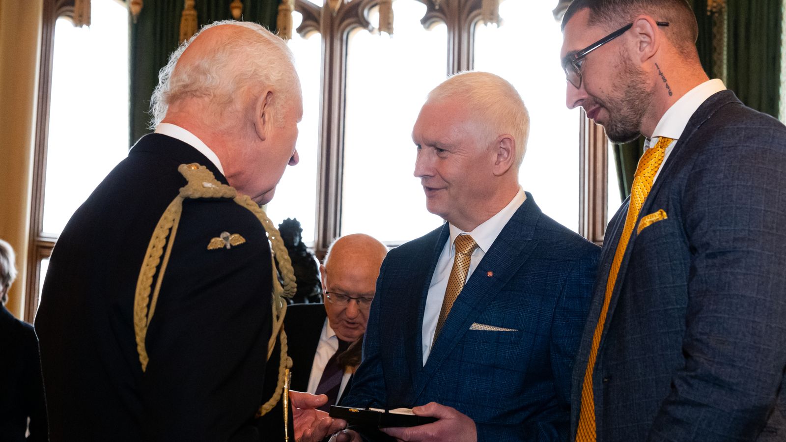 New Elizabeth Emblem award for emergency workers killed on duty a ...