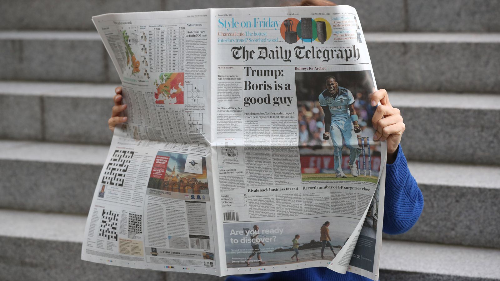 Telegraph hands out bonuses as ownership uncertainty drags on