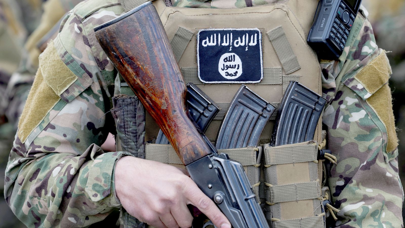 Islamic State fighters who return to the UK must face justice, committee says