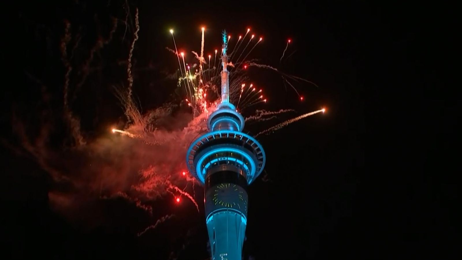 New Year’s Eve latest: Fireworks show rings in 2025 in New Zealand – as more events cancelled in UK amid storm fears