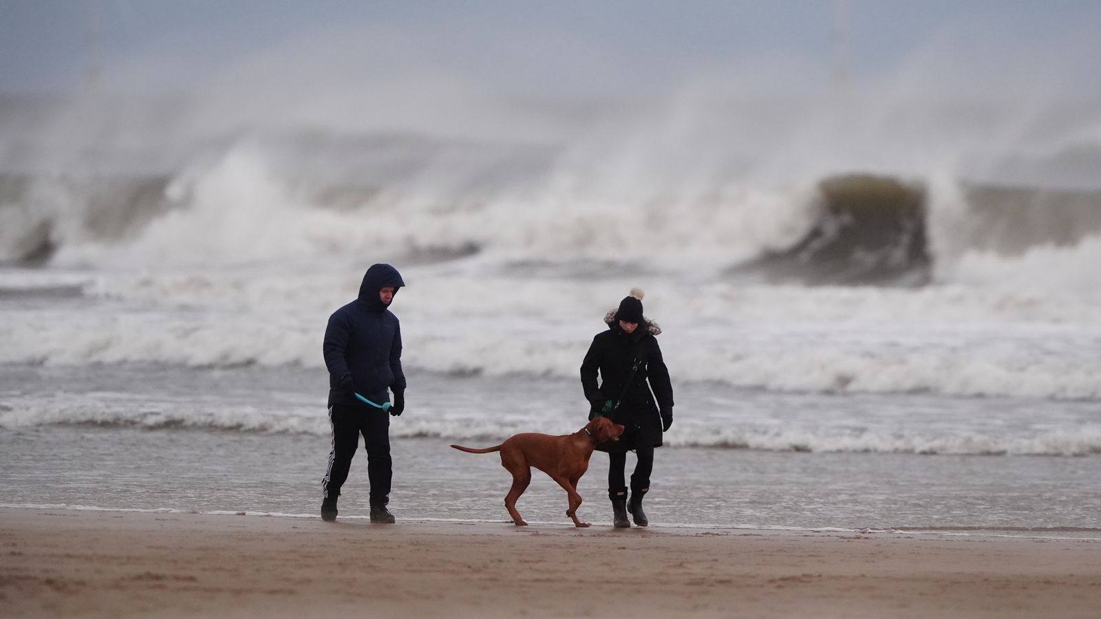 UK weather: Storm Eowyn to bring strong winds across UK this week, Met Office says