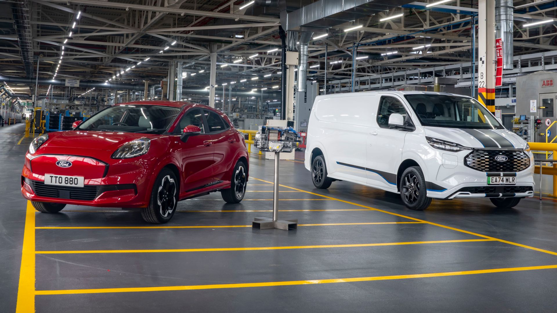Customers should be given taxpayer incentives up to &#163;5,000 to drive electric future, Ford's UK boss says