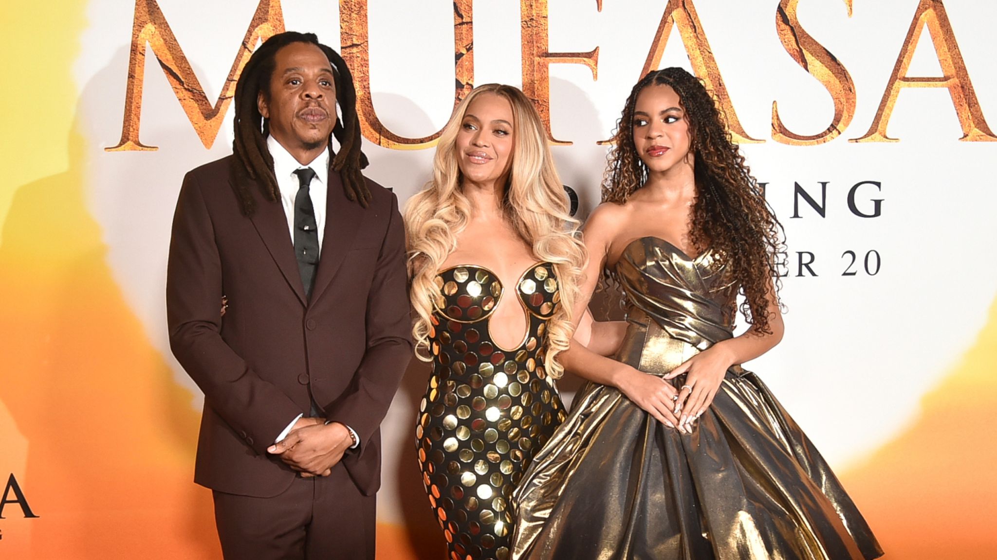 JayZ appears on red carpet with Beyonce and Blue Ivy after he was