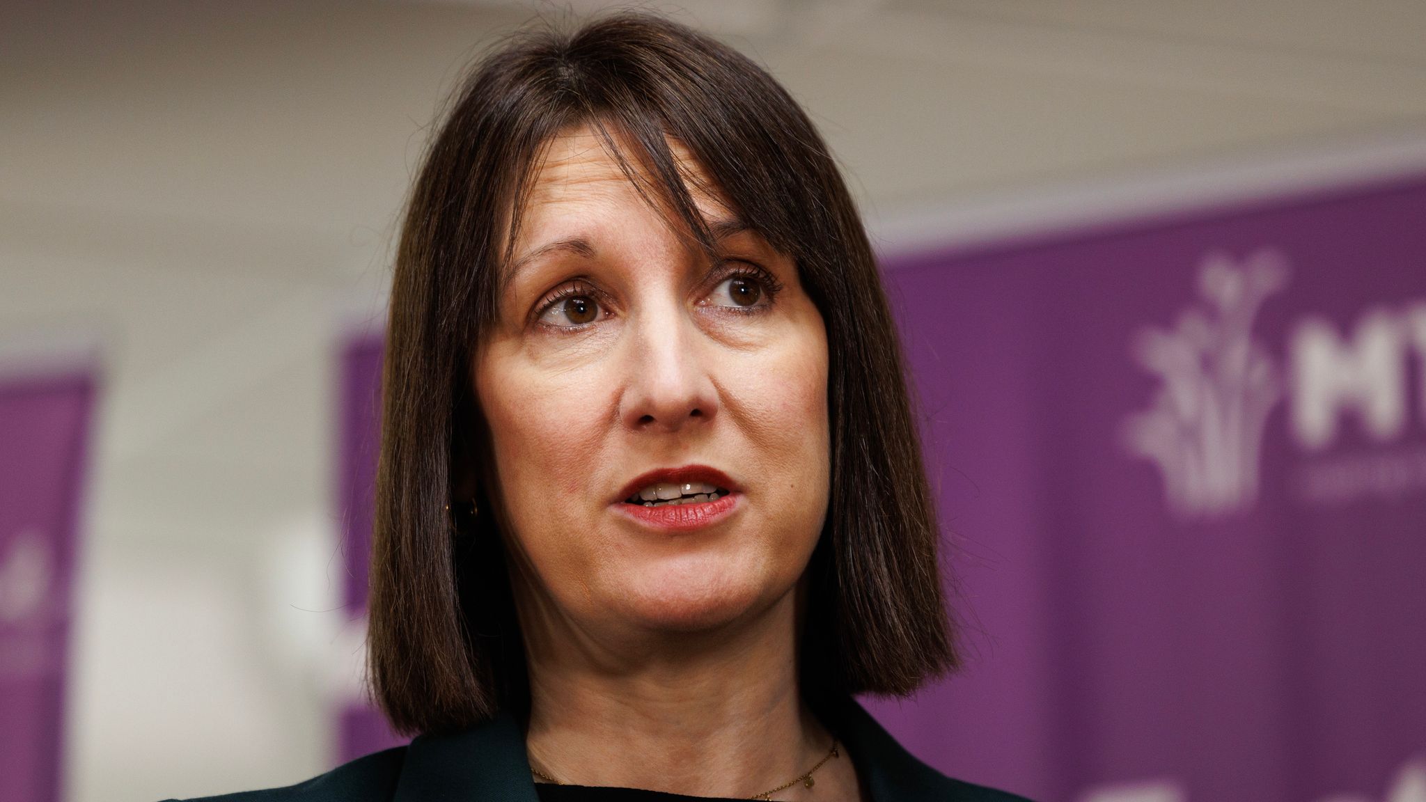 Higher UK borrowing adds to pressure on Reeves