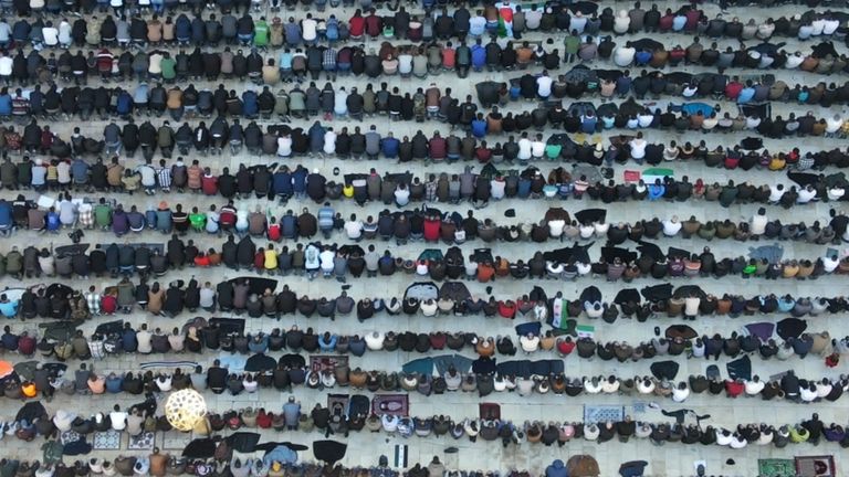 Both young and old were seen coming together to mark the occasion by waving flags, cheering and praying.