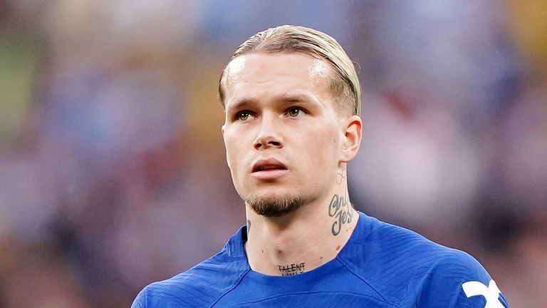 Premier League footballer Mykhailo Mudryk has 'adverse finding' in routine  drug test, Chelsea say | UK News | Sky News